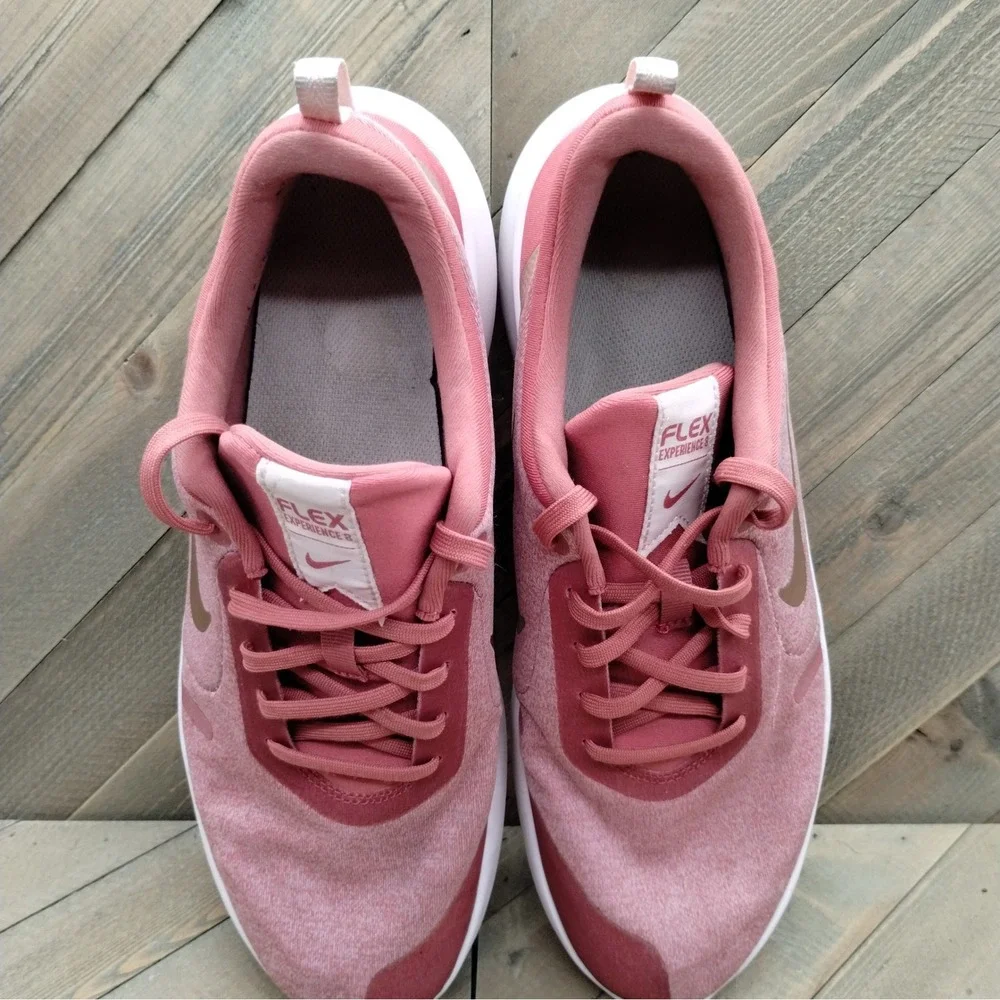 Nike Flex Experience Run 8 Running Shoes Womens Size 11 Light Redwood Pink‎